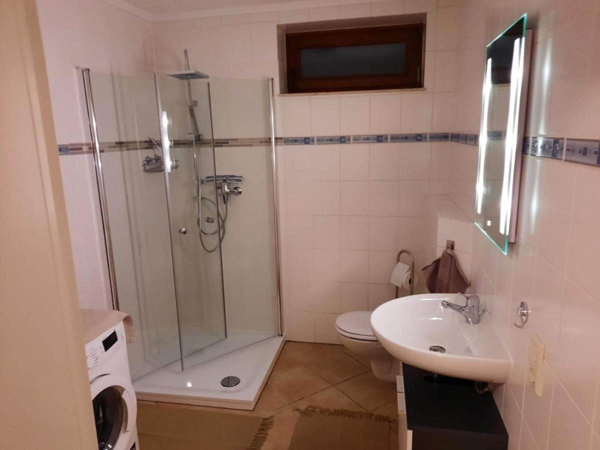 Ferienwohnung Hilgert Sankt Sebastian Esterno foto
